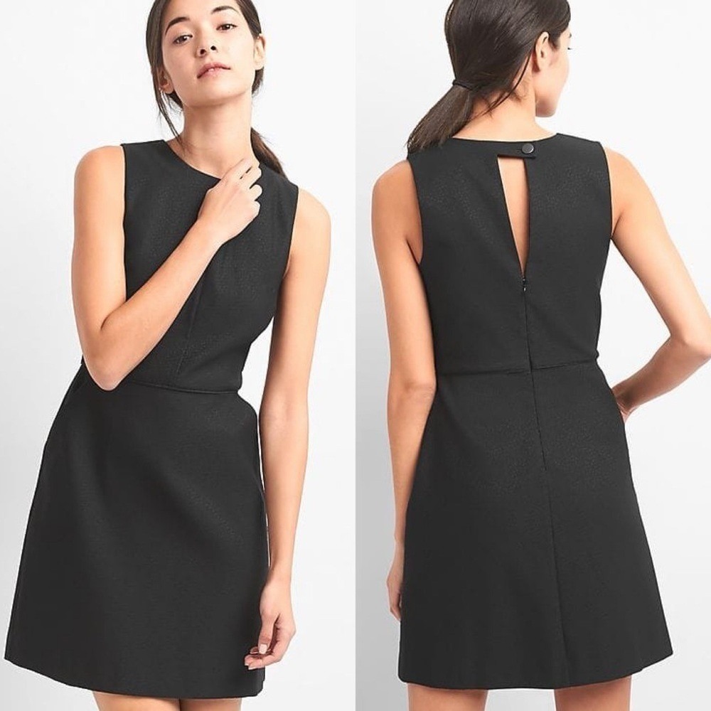 Gap Structured Fit And Flare Textured Dress Sz.6 NWT